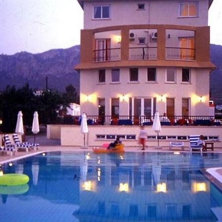 Agios Georgios  The Prince Inn Hotel & Villas מראה חיצוני תמונה