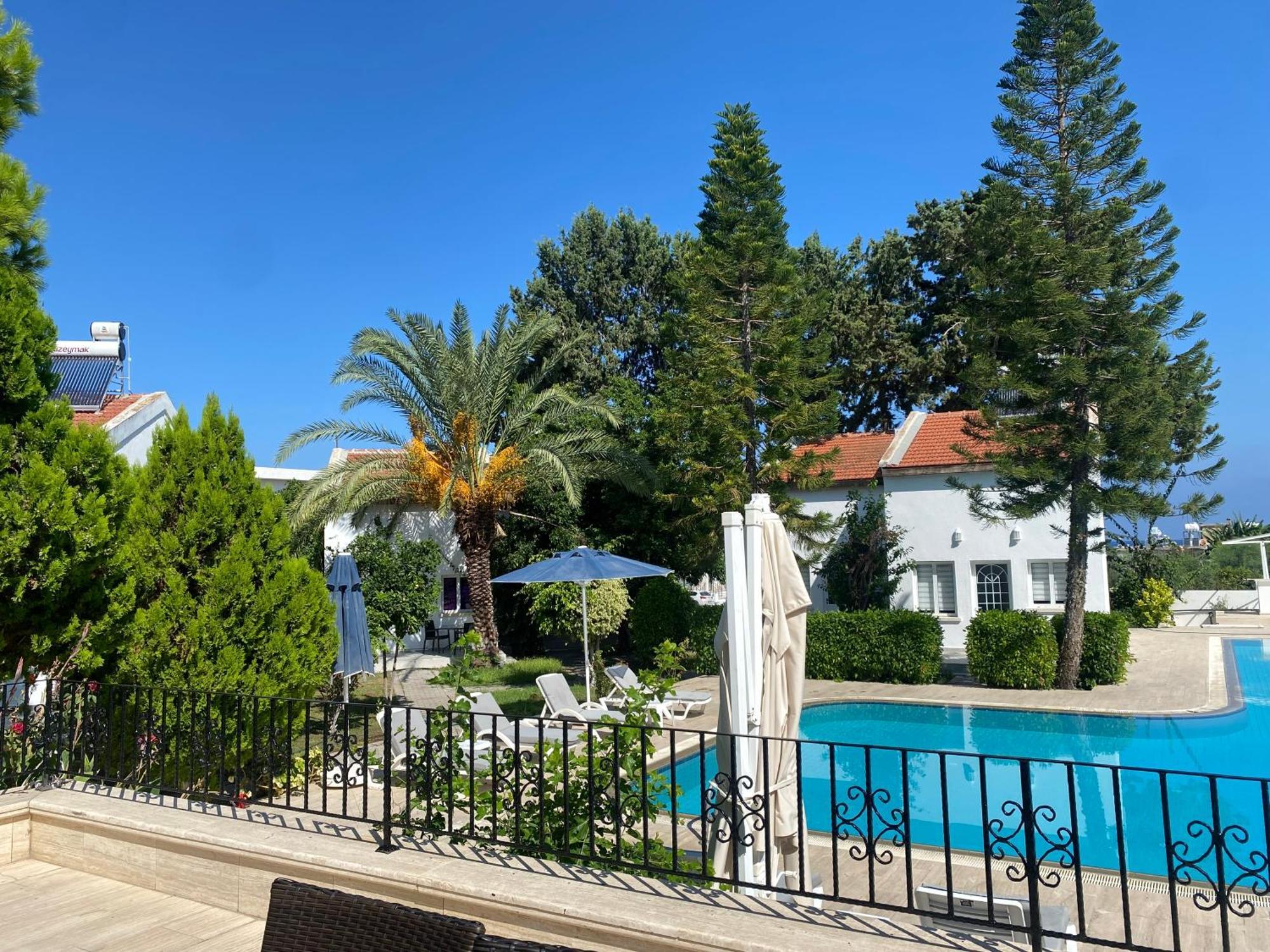 Agios Georgios  The Prince Inn Hotel & Villas מראה חיצוני תמונה