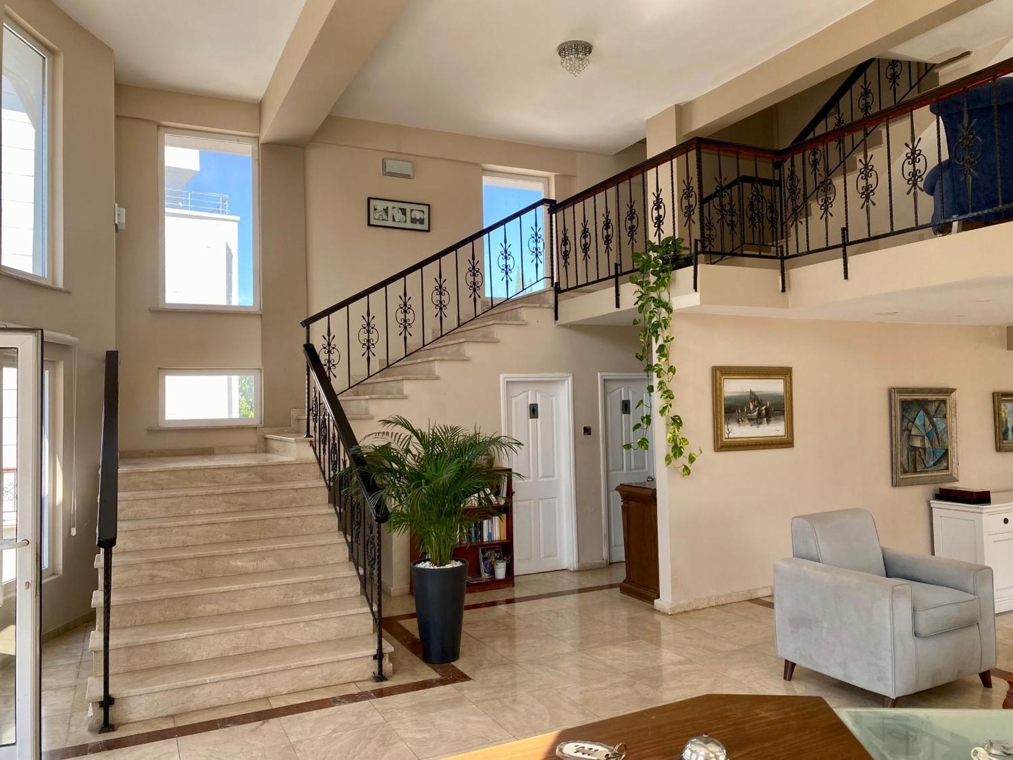 Agios Georgios  The Prince Inn Hotel & Villas מראה חיצוני תמונה