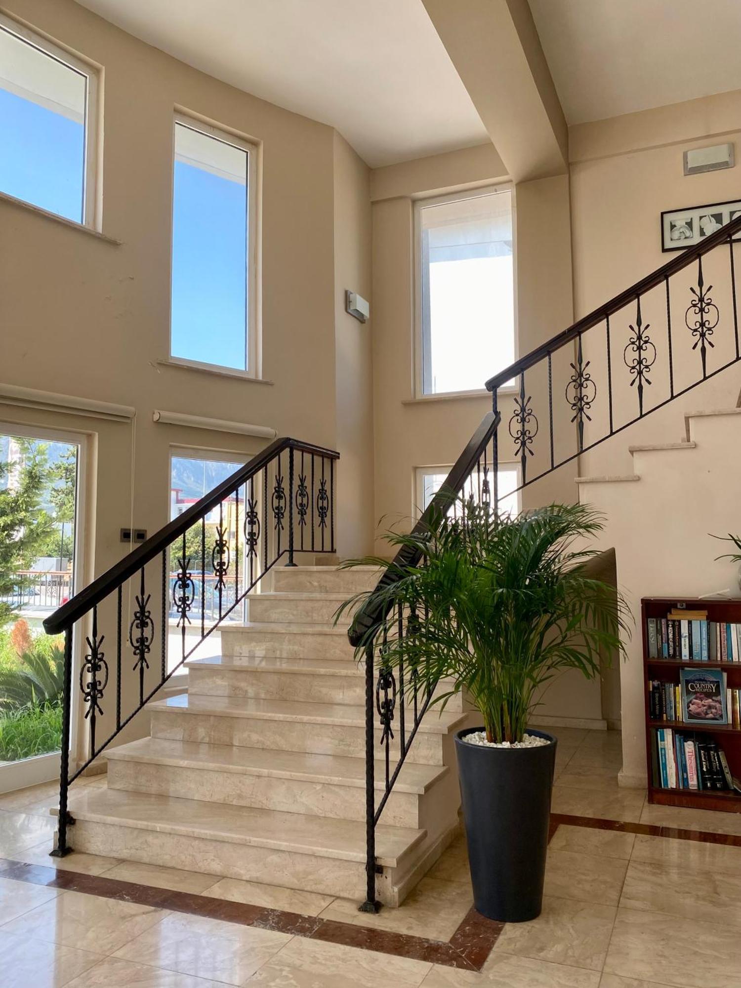 Agios Georgios  The Prince Inn Hotel & Villas מראה חיצוני תמונה