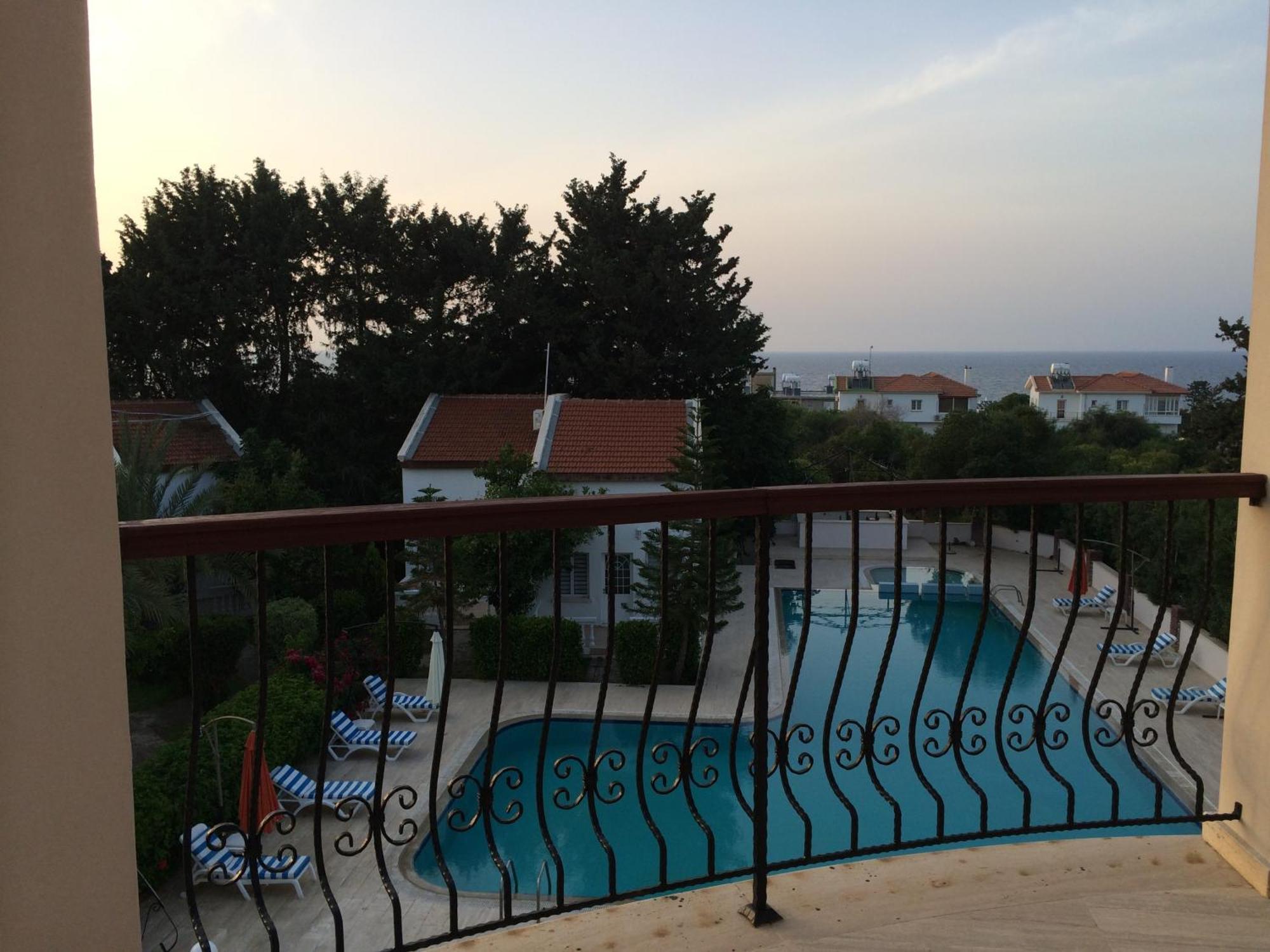 Agios Georgios  The Prince Inn Hotel & Villas מראה חיצוני תמונה